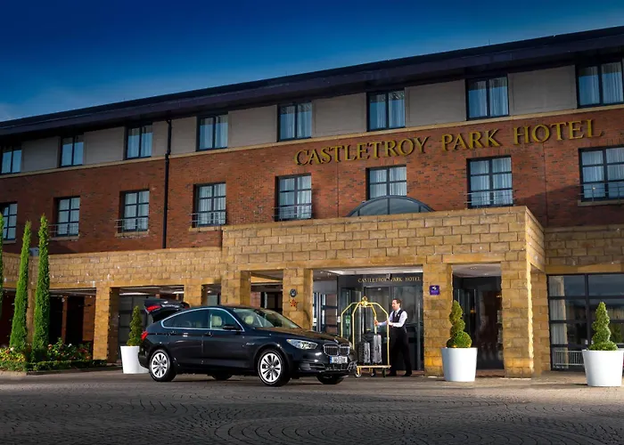 Pet Friendly hotel: Castletroy Park Hotel